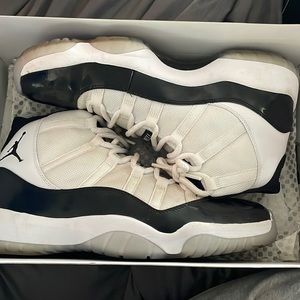 Air Jordan 11 Retro